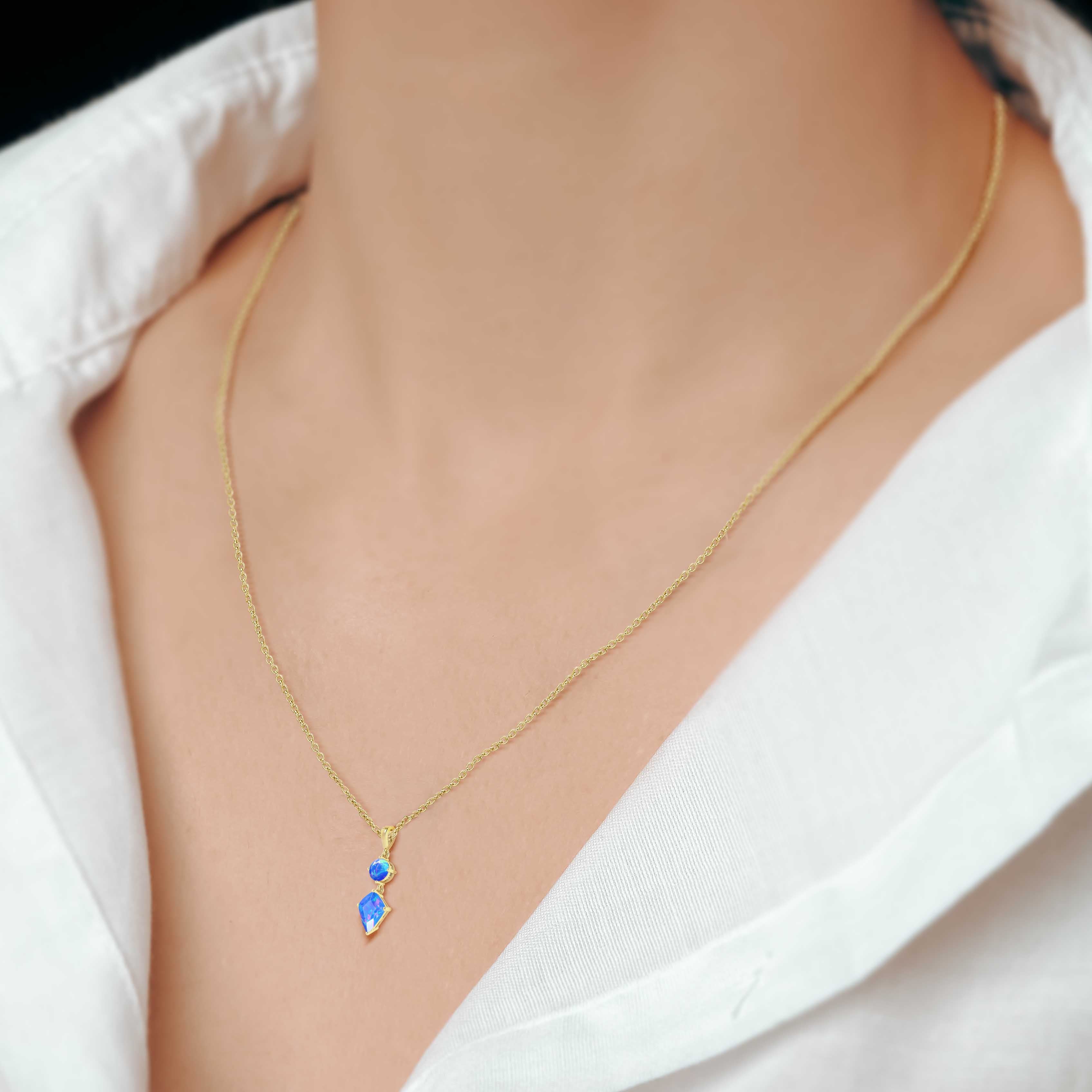 blue opal for her