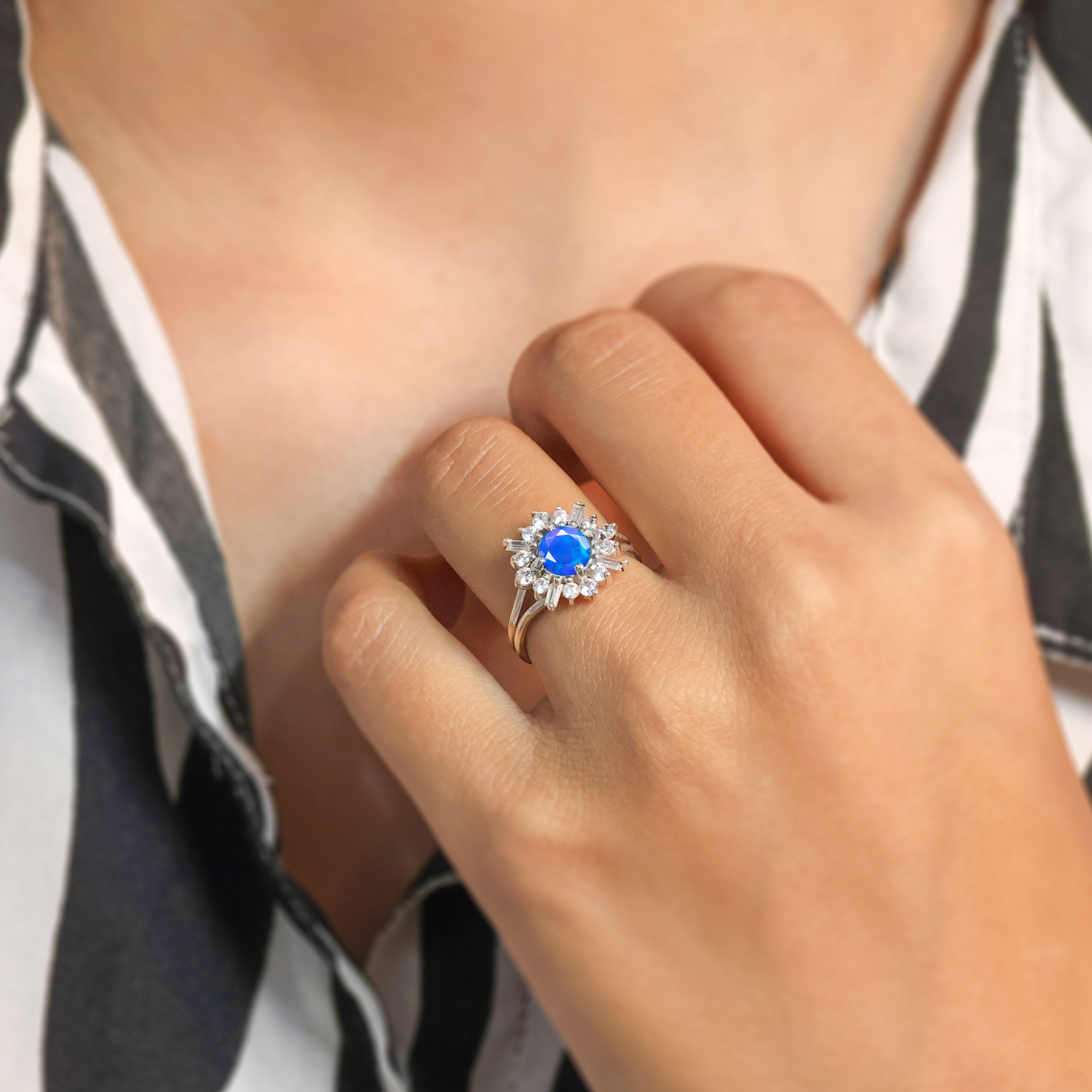 Round Shape Blue Opal Ring4